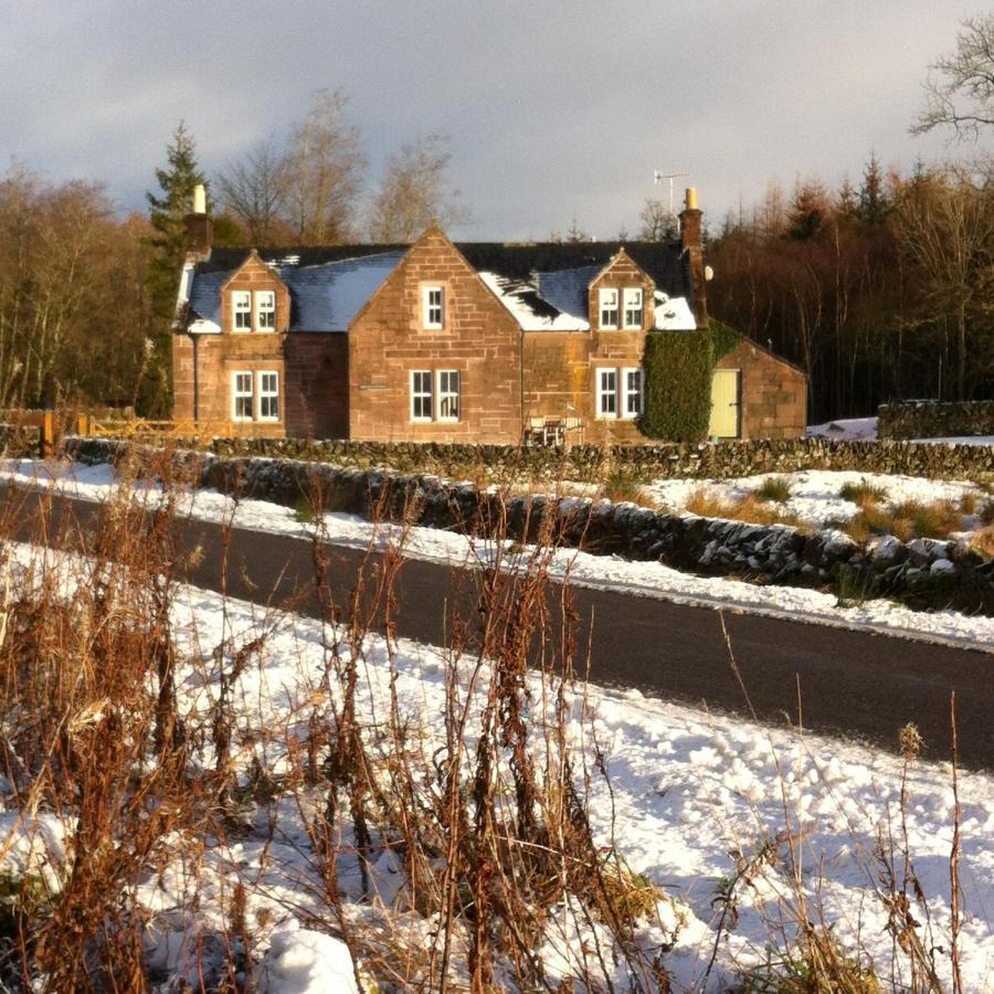 Ghillie'S Cottage Penpont Eksteriør billede